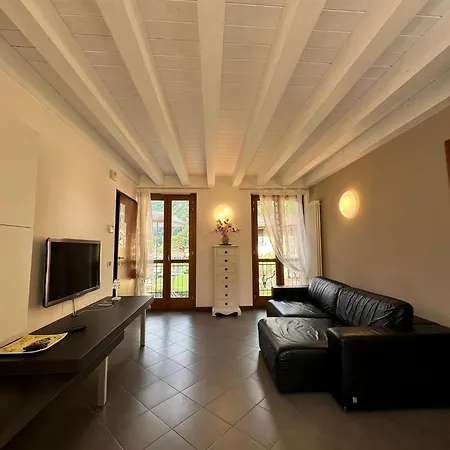 Alex's House * ريفا ديل سولتو